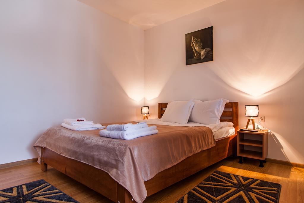 Casa Arbo Hotel Călimăneşti Eksteriør billede