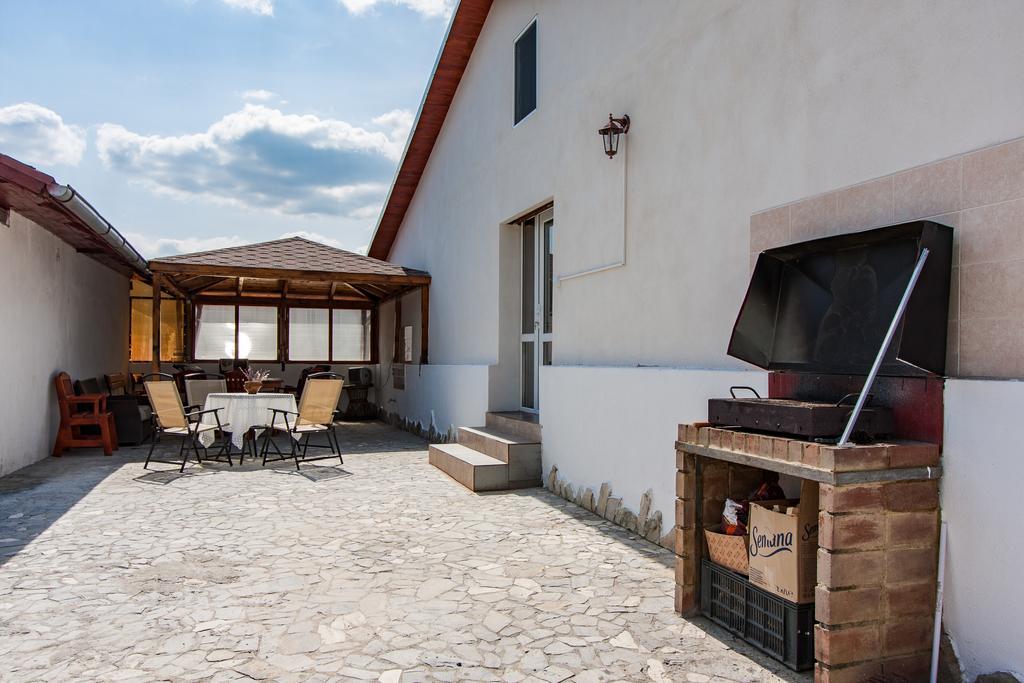 Casa Arbo Hotel Călimăneşti Eksteriør billede