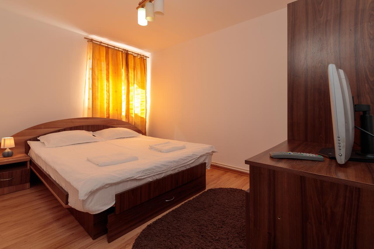 Casa Arbo Hotel Călimăneşti Eksteriør billede